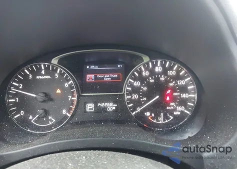 2014 Nissan Altima 2.5 S из США, поврежденный, VIN 1N4AL3AP3EN370898